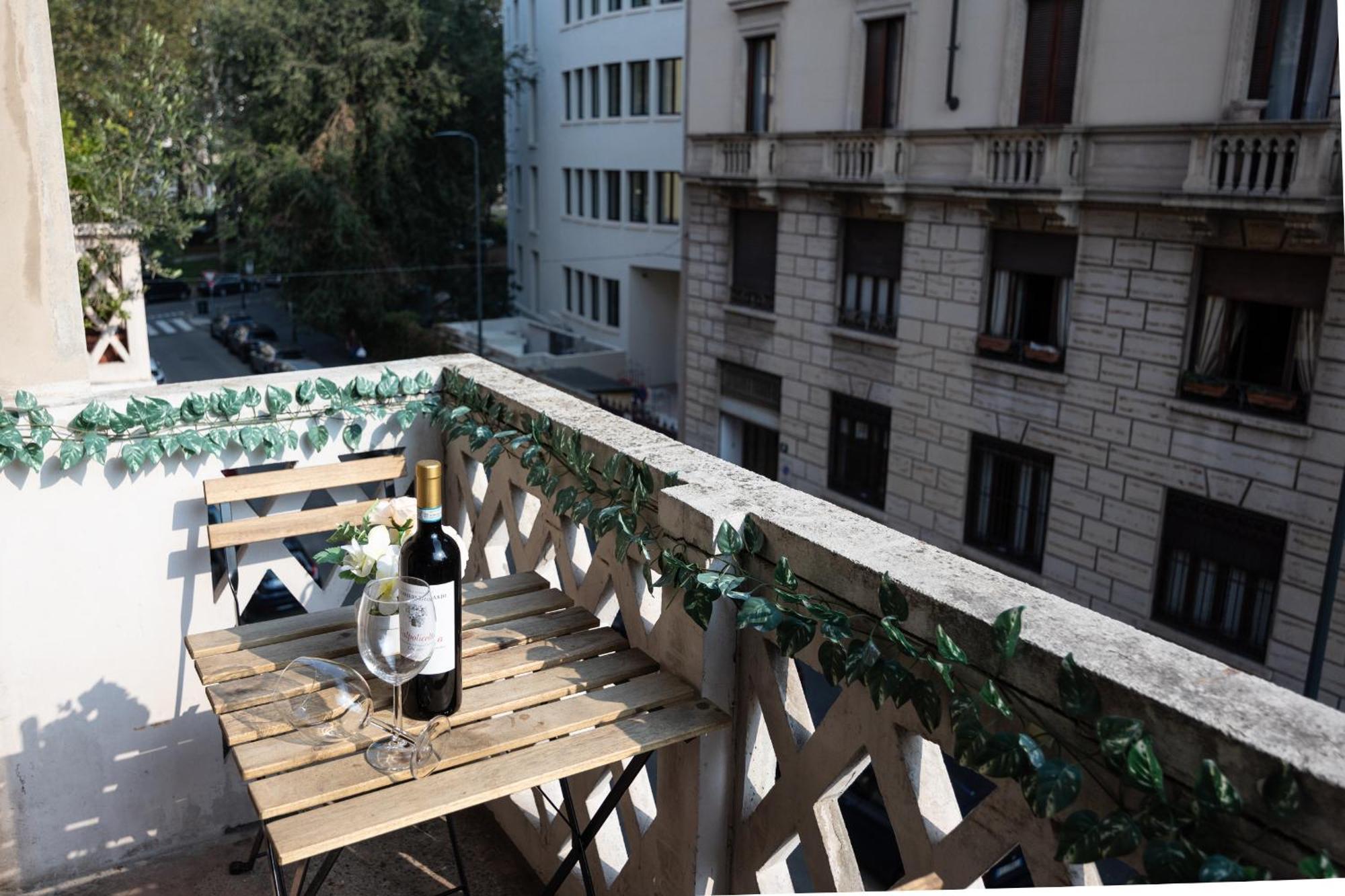 Navigli-Duomo - Prestige Apartment Netflix-Wifi ميلان المظهر الخارجي الصورة